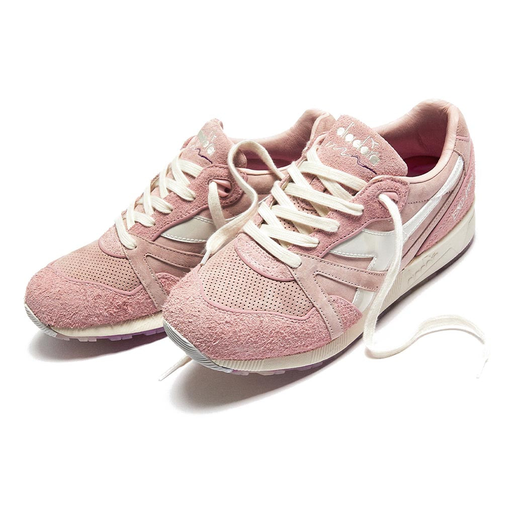 END. x DIADORA N9000 ARCADE