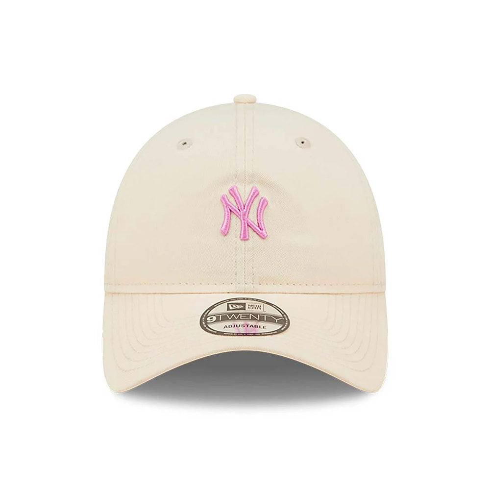 NEW YORK YANKEES MINI LOGO CREAM 9TWENTY ADJUSTABLE CAP