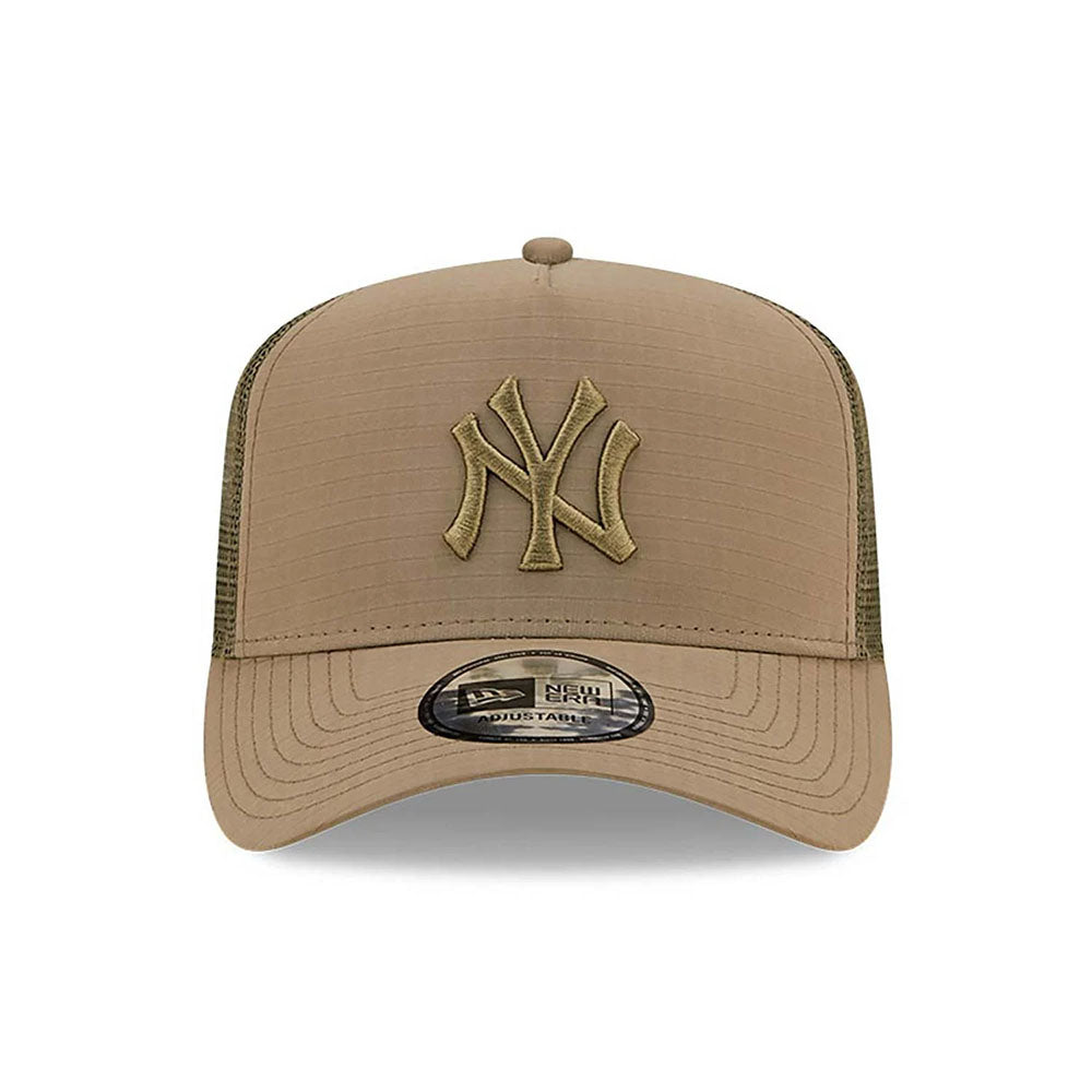 NEW YORK YANKEES TECH RIPSTOP GREEN A-FRAME TRUCKER CAP