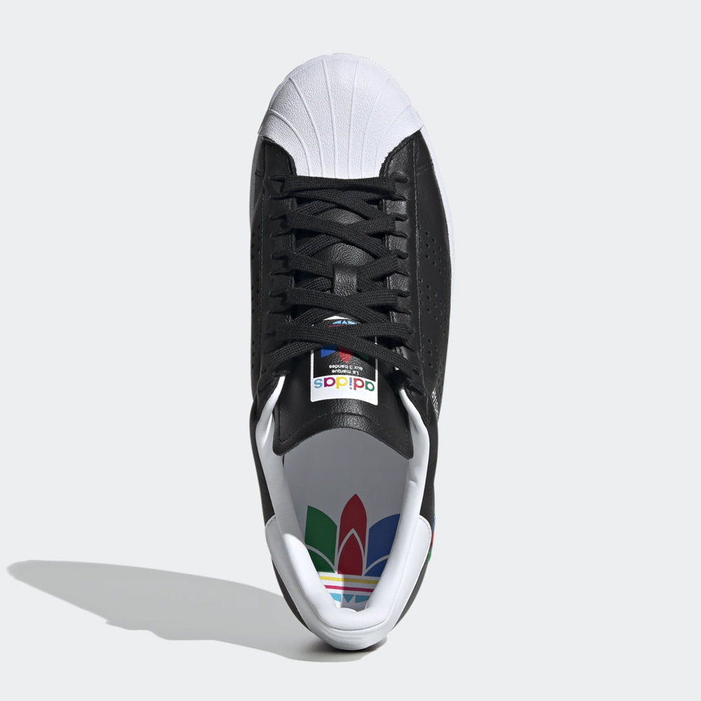 SUPERSTAR
