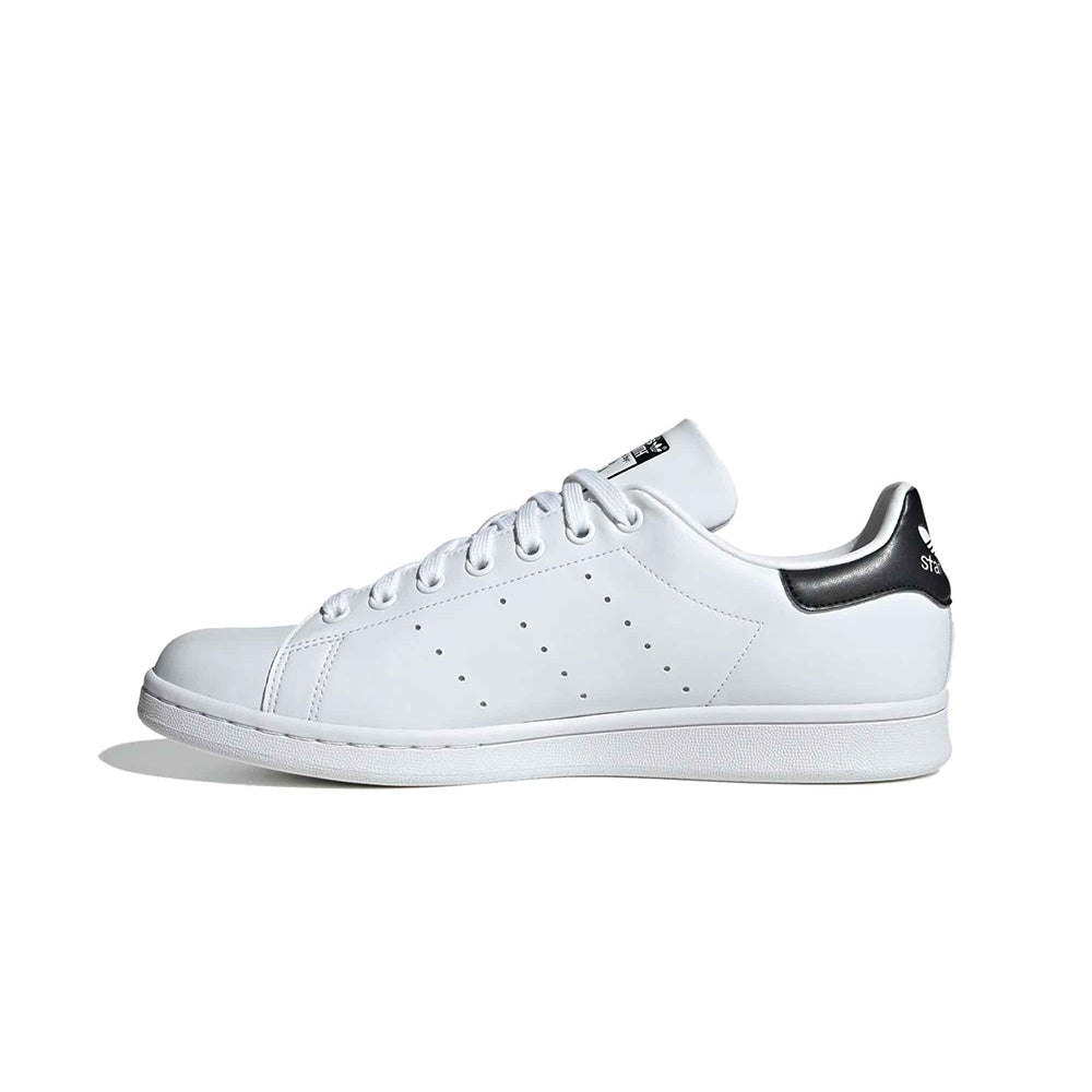 STAN SMITH