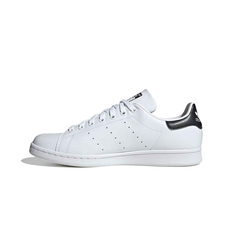 STAN SMITH