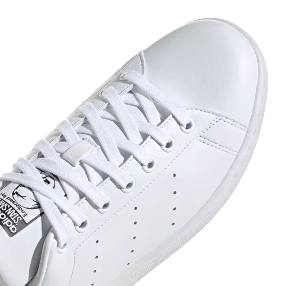 STAN SMITH