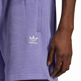 ESSENTIAL SHORT