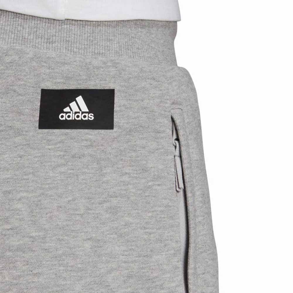 SHORT ADIDAS SPORTSWEAR BADGE OF SPORT