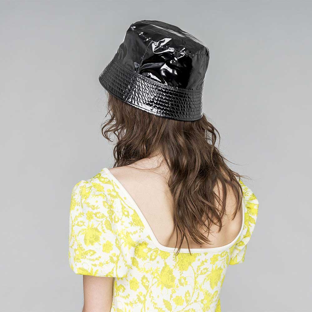 RAVE SPORT BUCKET